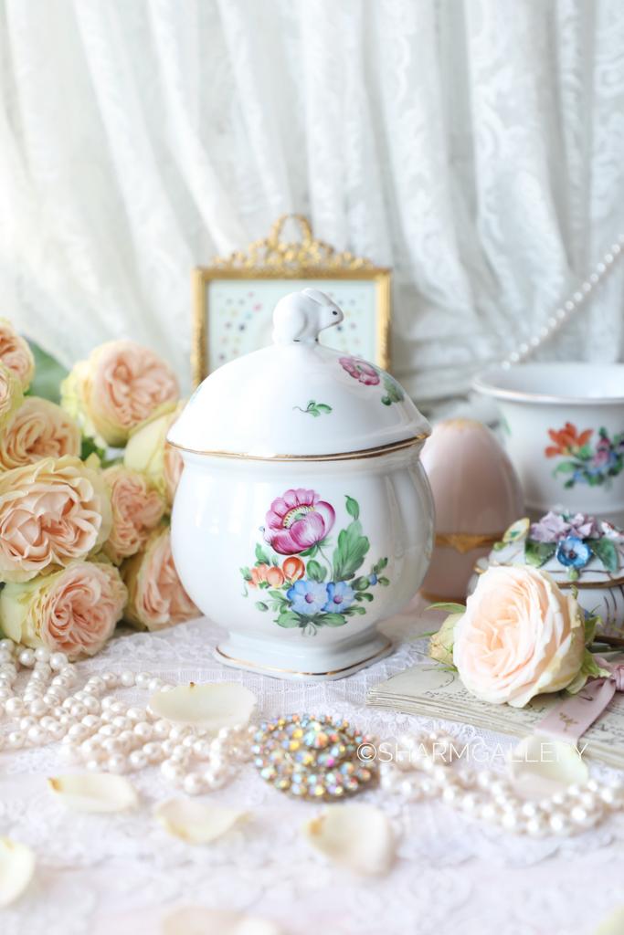 Старинная чайная банка с кроликом фарфор Herend (Хэренд) Венгрия.