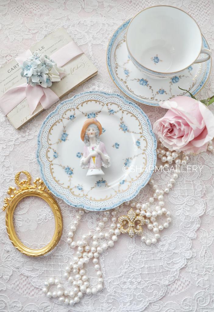 Антикварная Half doll  «Дама в шляпке» половинка куклы 7,5см. Фарфор, Германия.