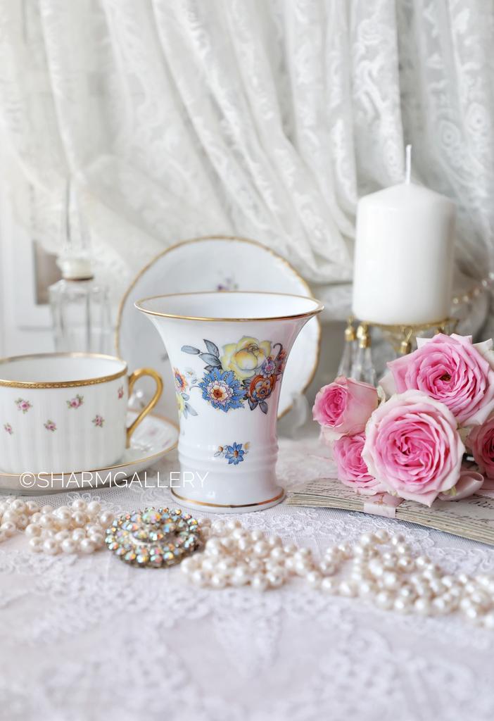 Ваза 10,3см., фарфор Розенталь/Rosenthal, Германия.