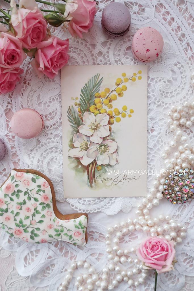 Открытка СССР №180. "8 Марта", Худ-к А. и Е. Куртенко 1975г. Чистая.