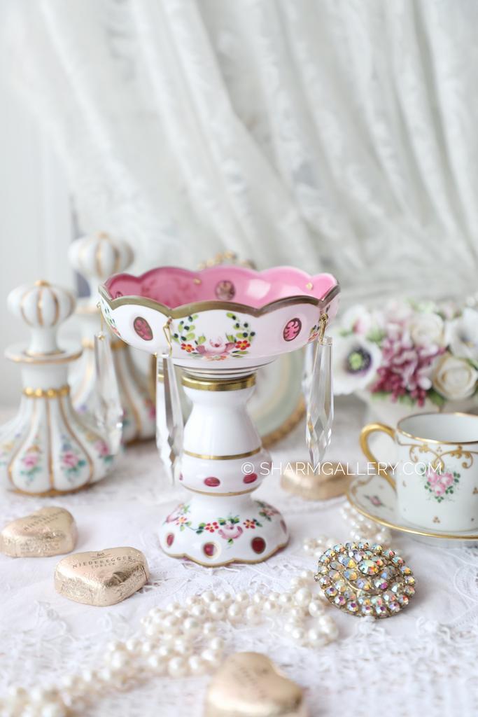 Антикварный подсвечник двухслойное стекло с подвесками Богемия BOHEMIA, ЧЕХОСЛОВАКИЯ.