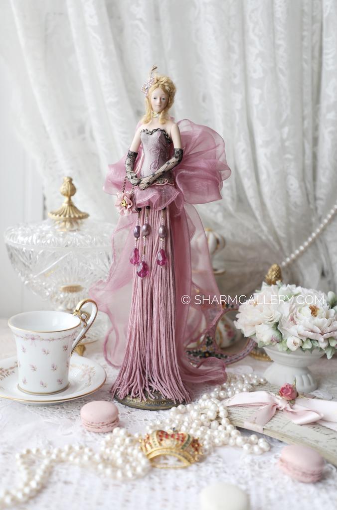 Интерьерная кукла - кисть на подставке «Дама» фарфор Франция