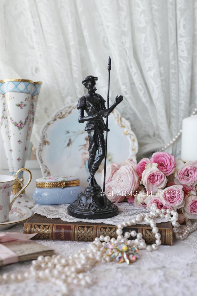 Статуэтка Дон Кихот Ламанчский с копьем 19см, чугун клеймо СМП, Свердловск  СССР.