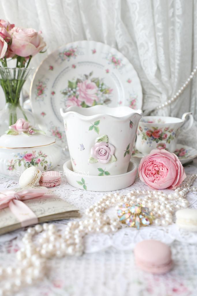 Редкость! Фарфоровый белый горшок для цветов «Роза» с поддоном, роспись, Англия.