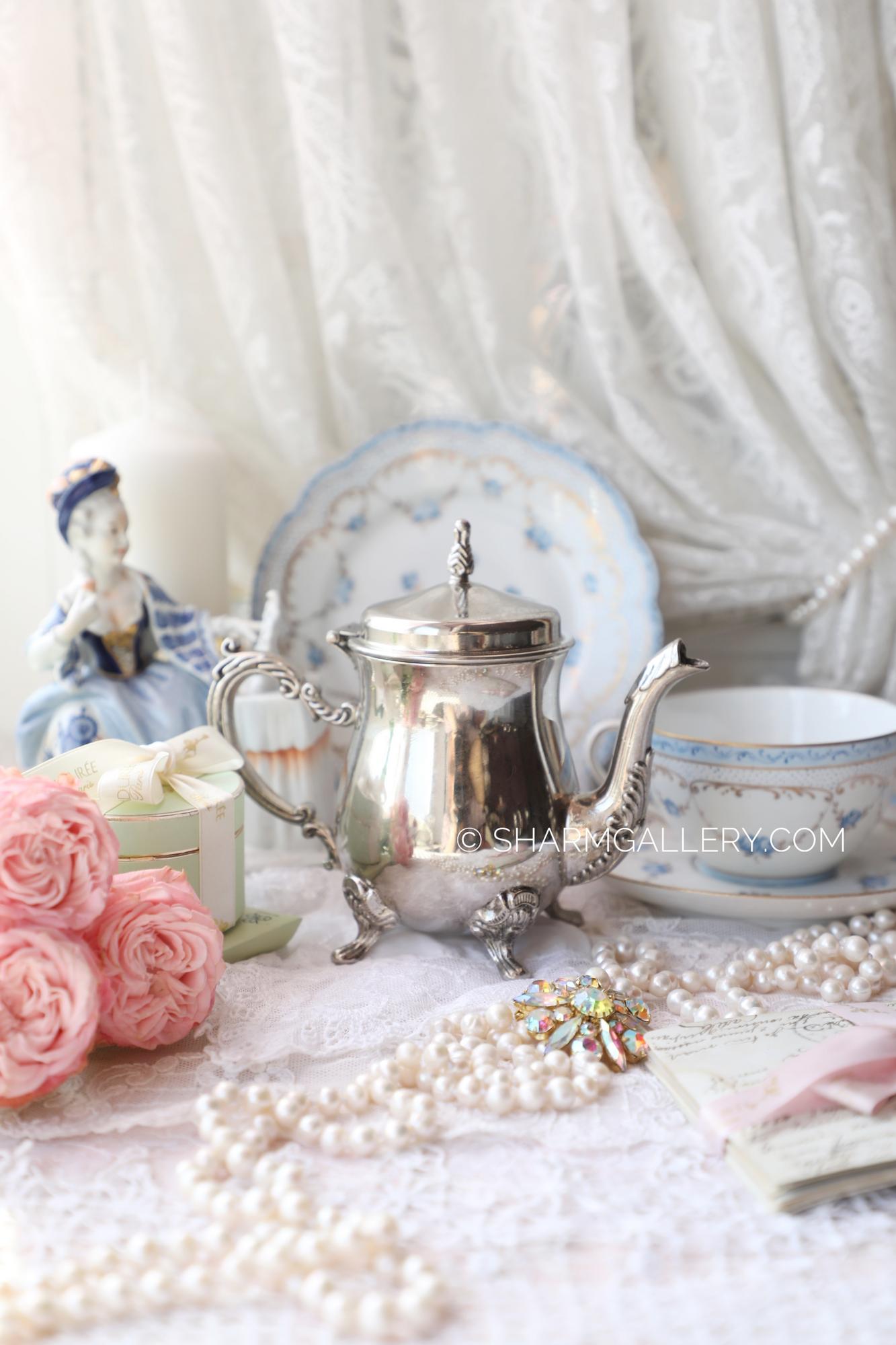 Заварочный чайник на ножках 300мл, серебрение Англия.