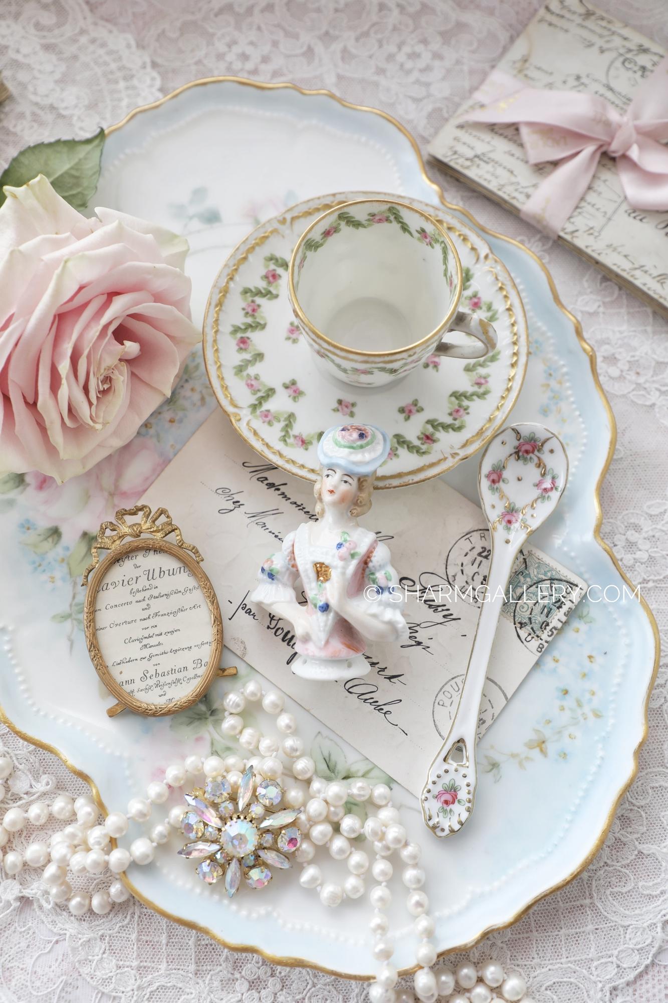 Half doll антикварная кукла половинка - игольница 8см. «Дама в шляпке» фарфор, Франция.