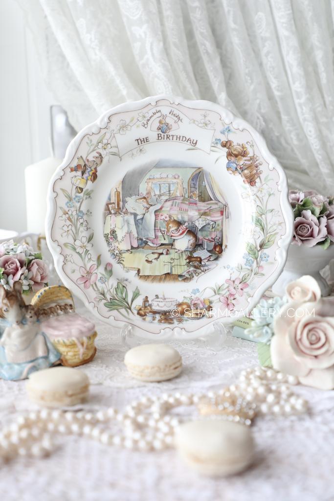 Коллекционная тарелка Brambly Hedge “The Birthday“ ежевичная поляна. Фарфор Royal Doulton, Англия 1987г.