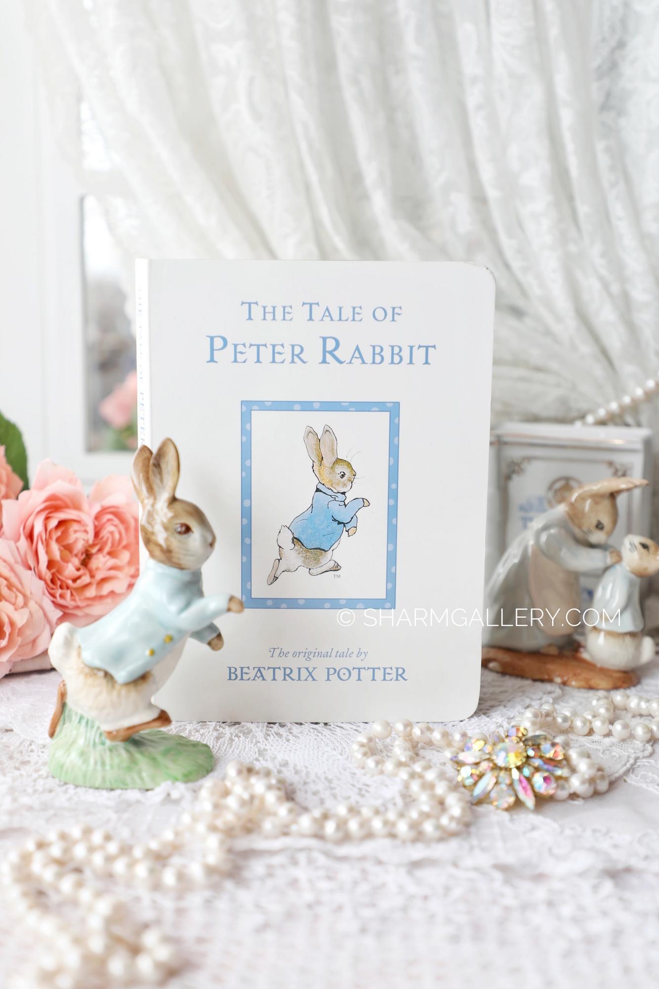 Книга на английском языке The Tale of Peter Rabbit/Питер Кролик Beatrix Potter, Англия 2015г.