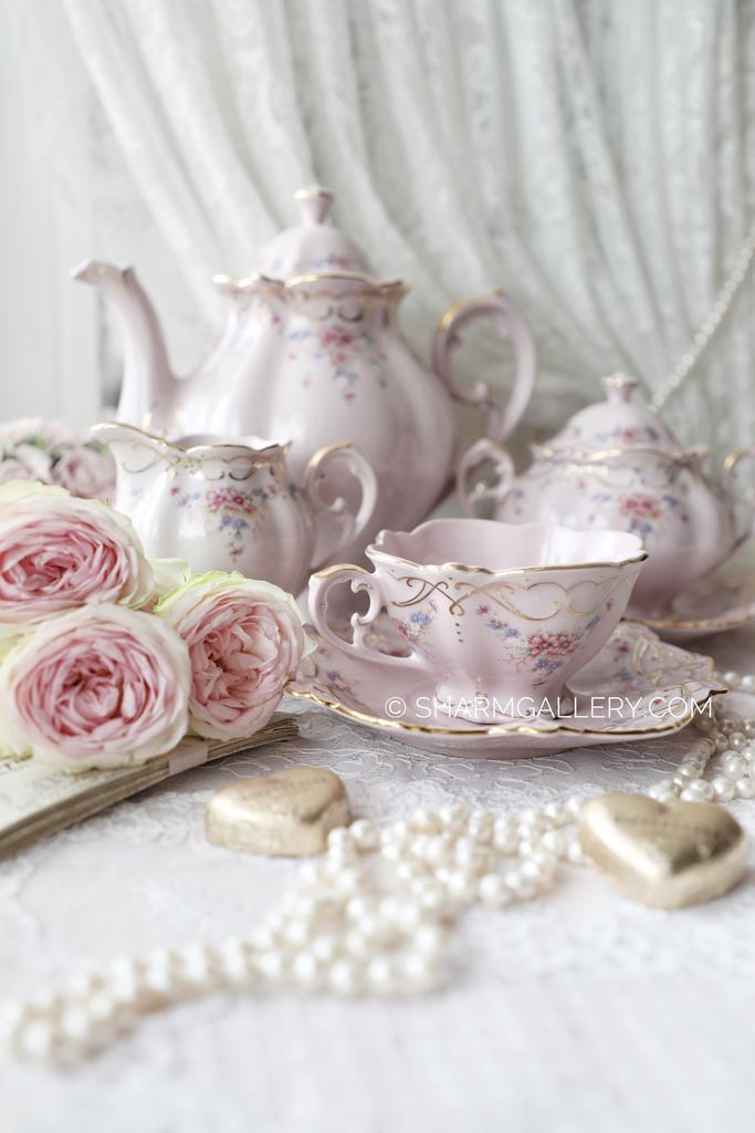 Чайный редкий сервиз «Нежные цветы» 6 персон, 15 предметов розовый фарфор "Haas & Czjzek" Чехословакия.