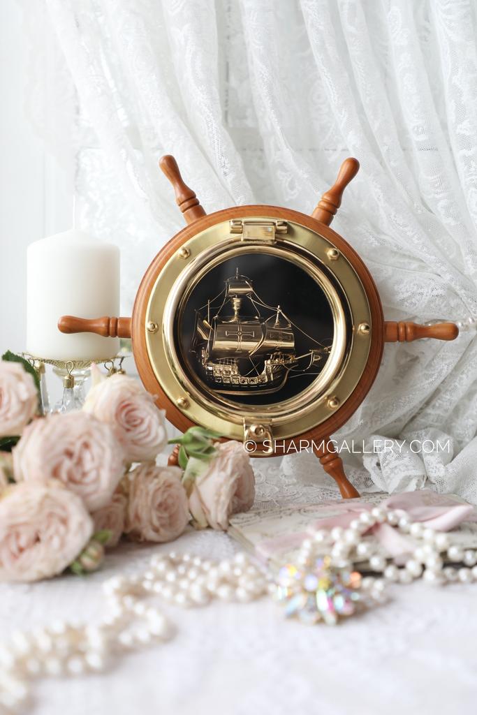 Настенный штурвал с корабликом внутри, Италия 1990гг.