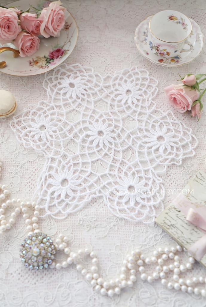 Кружевная белая салфетка 26см,. Вязанная салфетка, Германия. №28