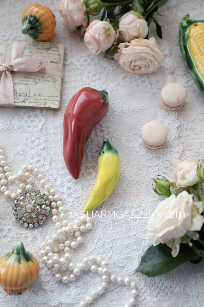 Декоративный набор - елочные украшения "Перец" 2шт., серия овощи. Керамика, Италия.