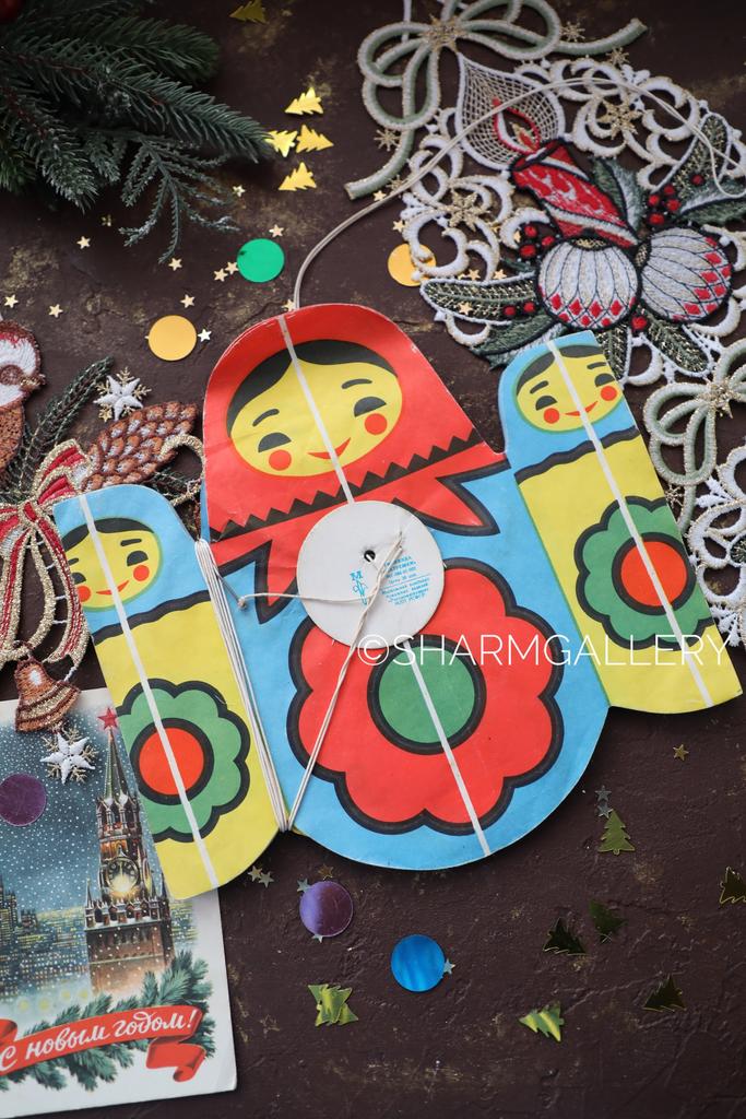 Растяжка - гирлянда бумажная "Матрешка" СССР.