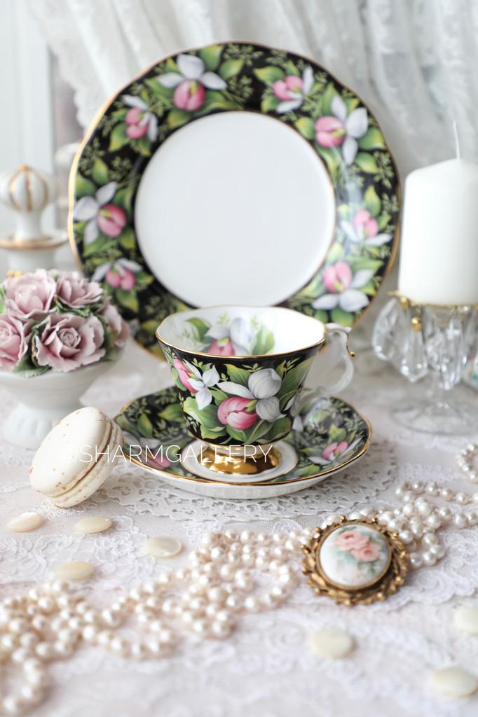 Чайное трио Lady’s Slipper Provincial Flowers Цветы Провинции фарфор Royal Albert Англия 1975г.