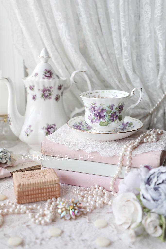 Чайная пара «Цветок месяца» Февраль/Фиалка February/Violets фарфор Royal Albert Англия. 1970г.