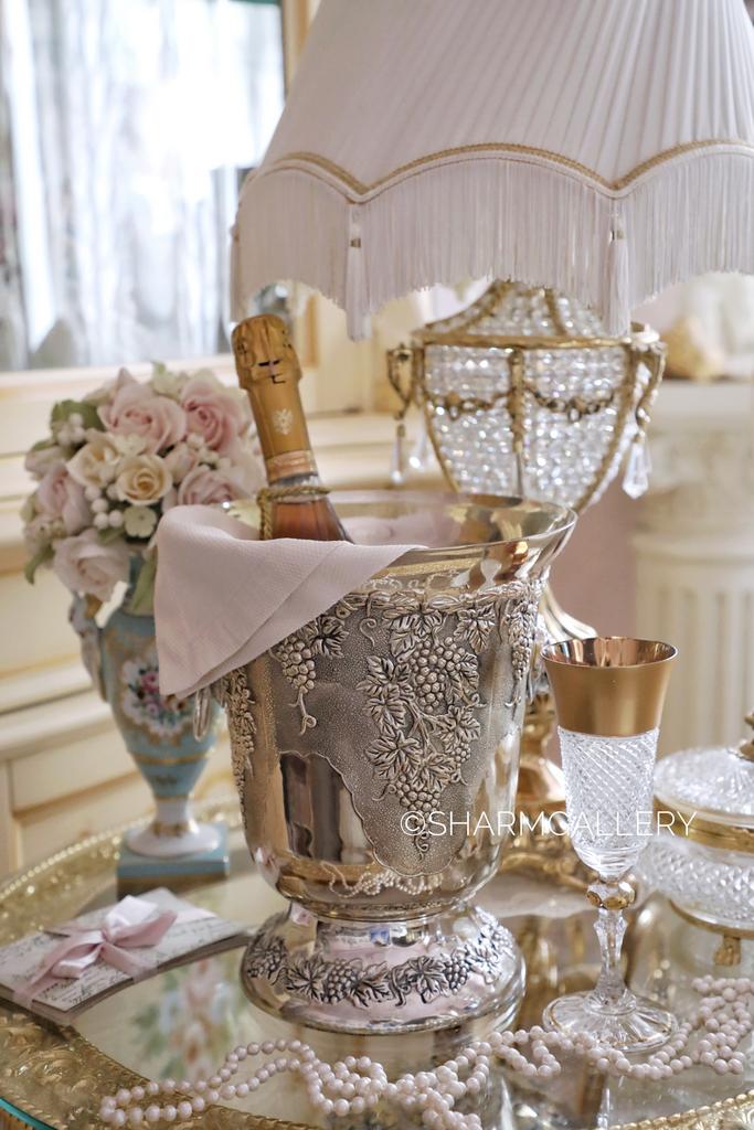 Ведро для шампанского «Виноградная лоза» с ручками львами серебрение, Германия.