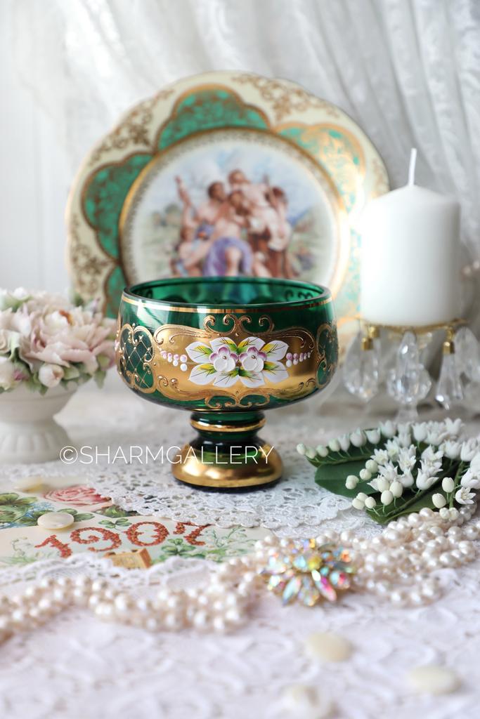 Вазочка для конфет из цветного богемского стекла, зеленое стекло, Чехословакия, Bohemia