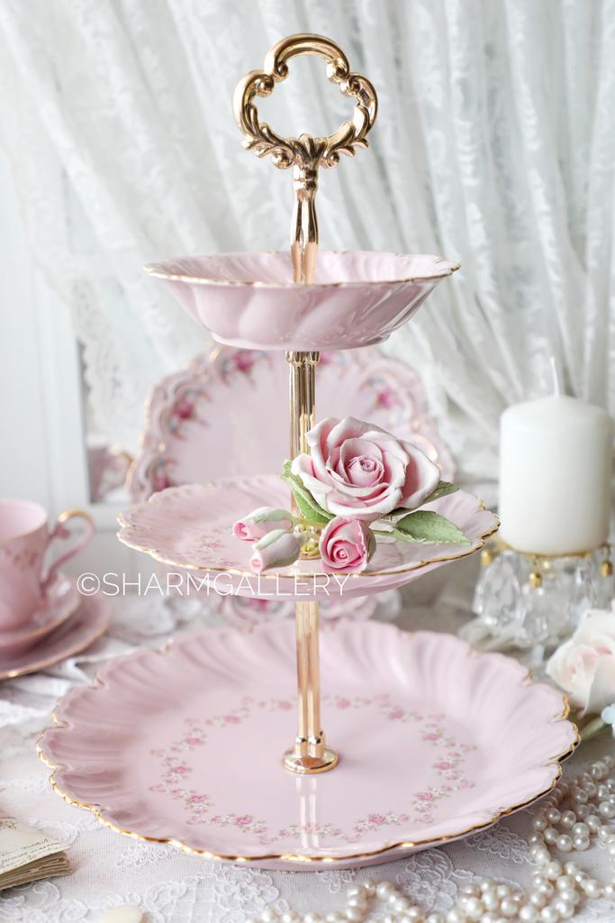 Этажерка/Горка 3-х ярусная 30см «Розовая соната» розовый фарфор Leander Чехия.
