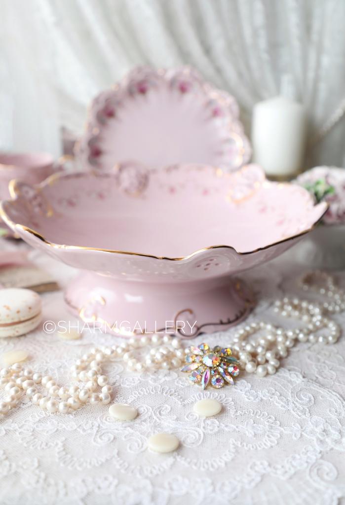 Ваза для фруктов на ножке 27см. «Розовая соната» розовый прорезной фарфор Leander Чехия.