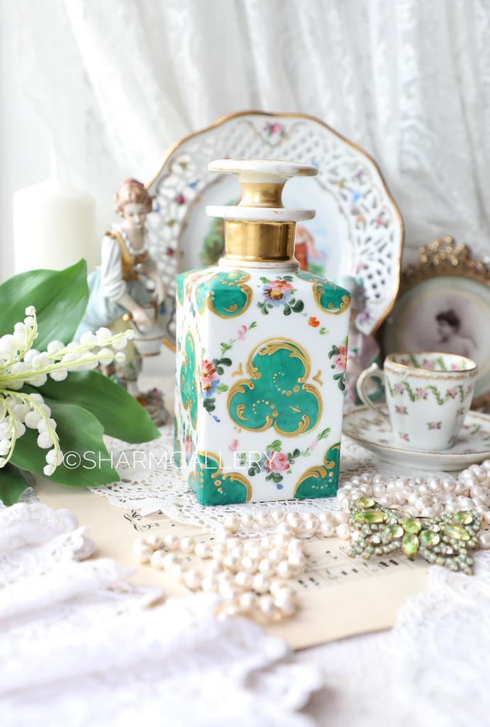 Антикварный флакон/штоф фарфор, роспись. Франция 19 век.