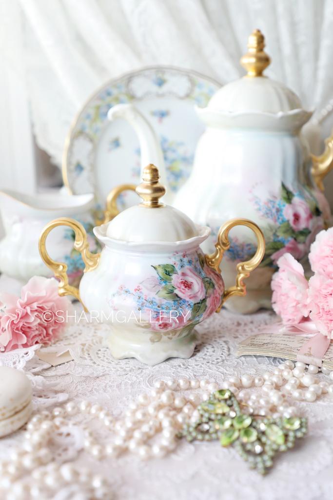 Редкость! Старинная сахарница с двумя ручками «Розы и незабудки» фарфор, роспись Хутченройтер/Hutschenreuther Германия.