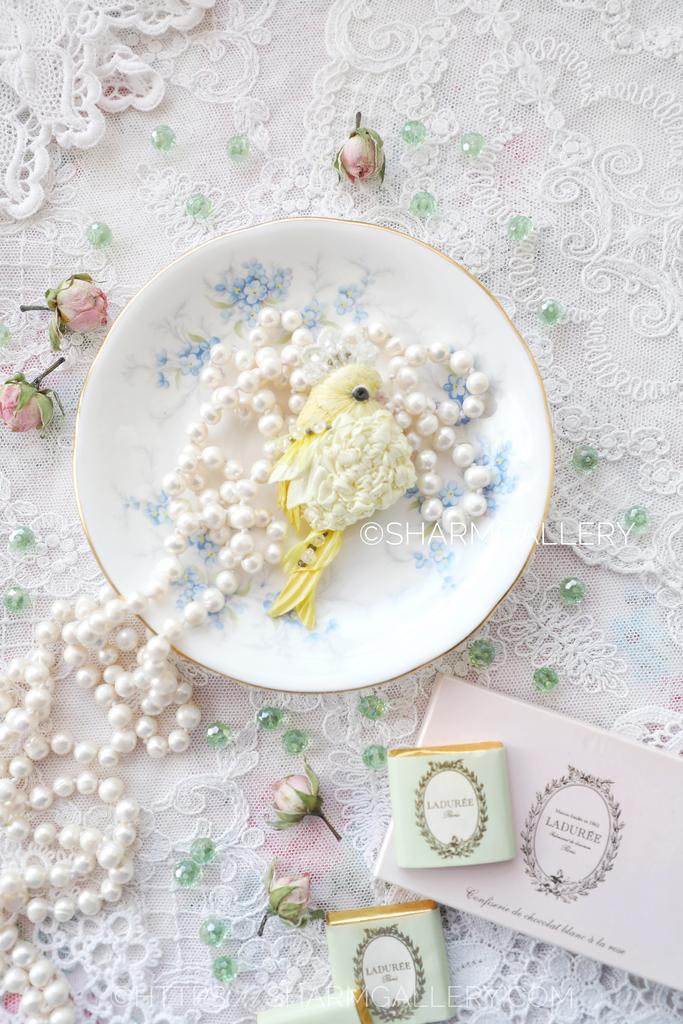 Брошь «Кенарь» птичка канарейка ручная работа.