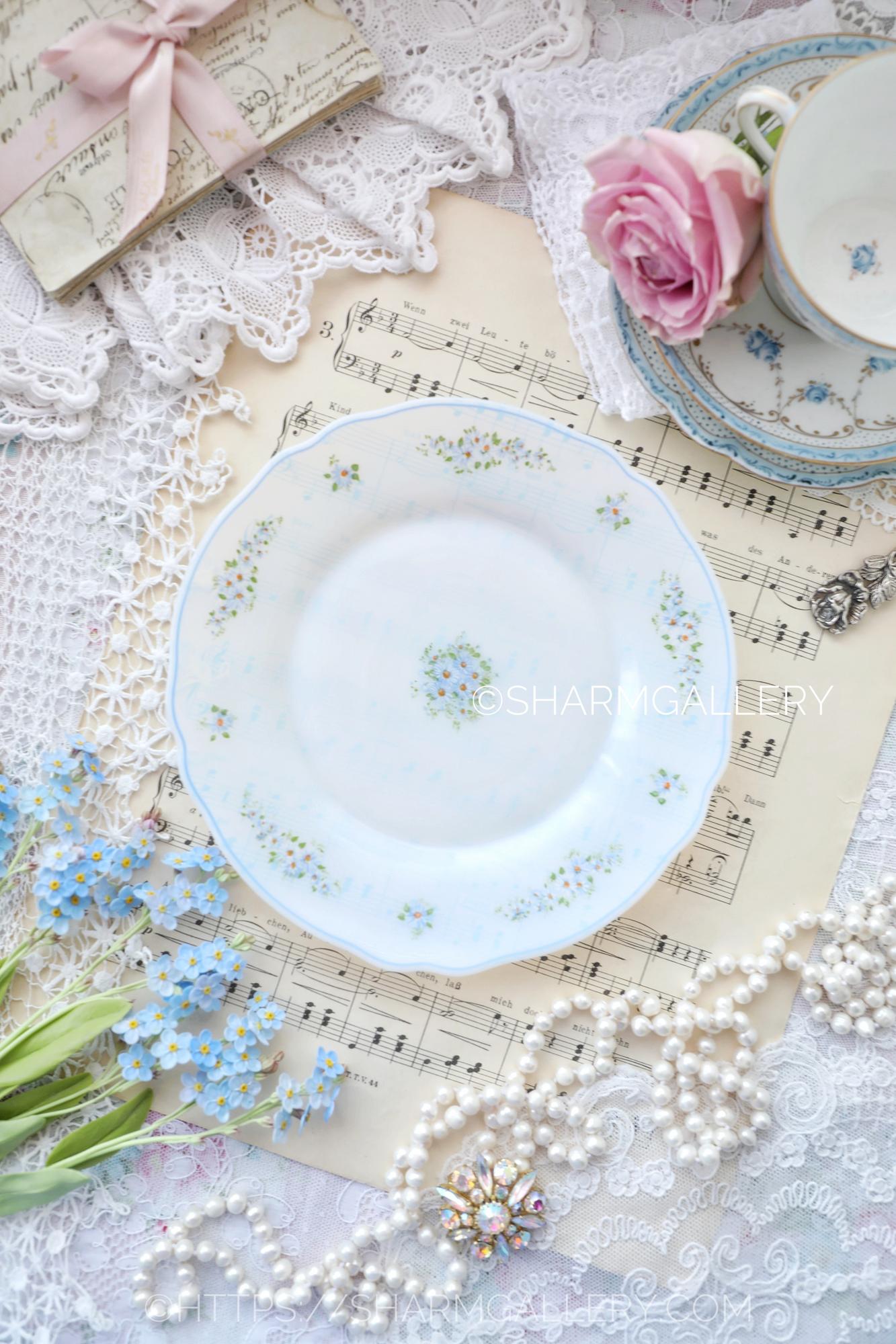 Редкость! Тарелка пирожковая «Голубые ромашки» опаловое стекло Arcopal, Франция