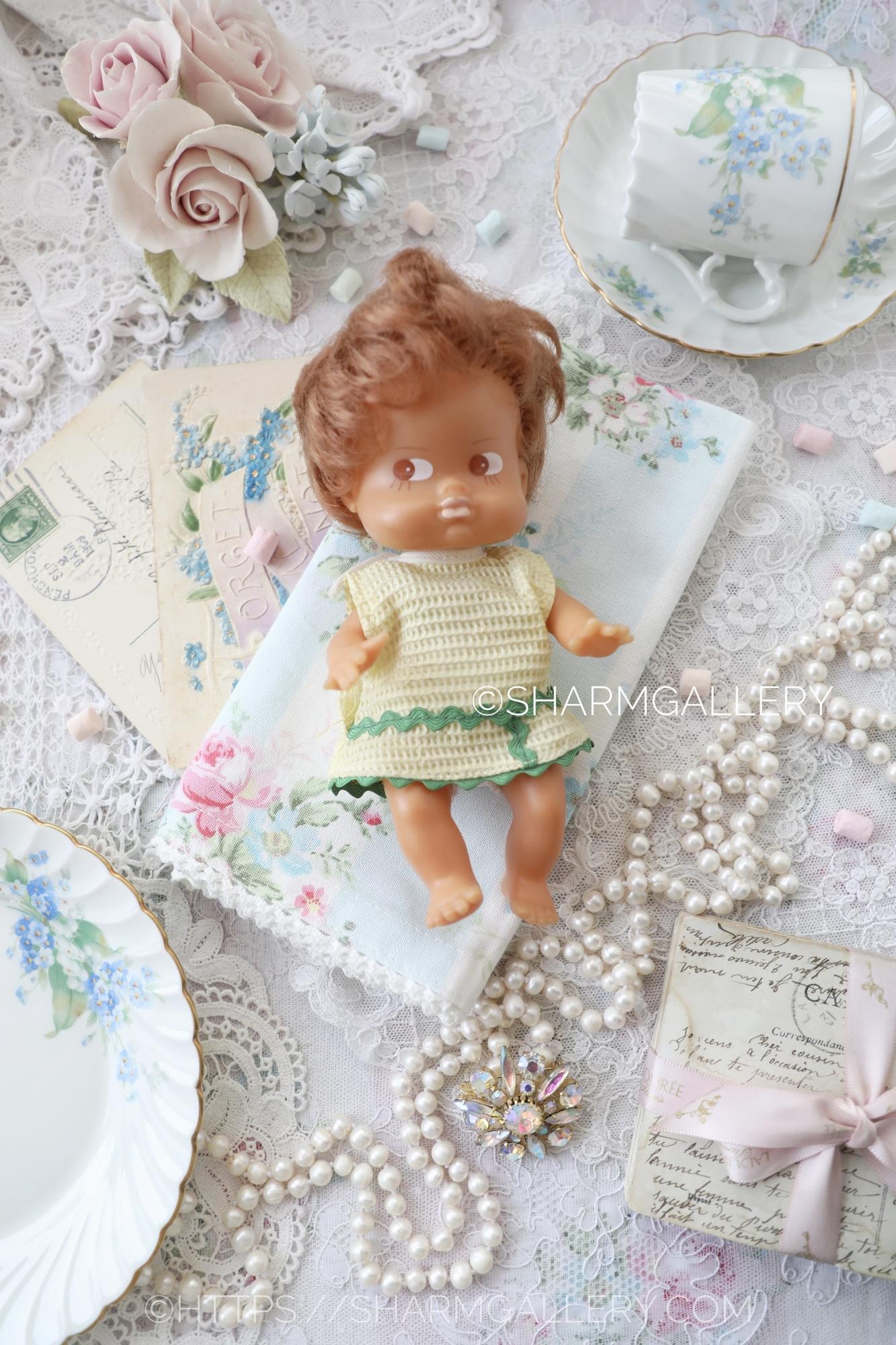 Кукла «Кисмишка» шатенка, немецкая куколка Kiss Me Кисми, винил, ГДР.