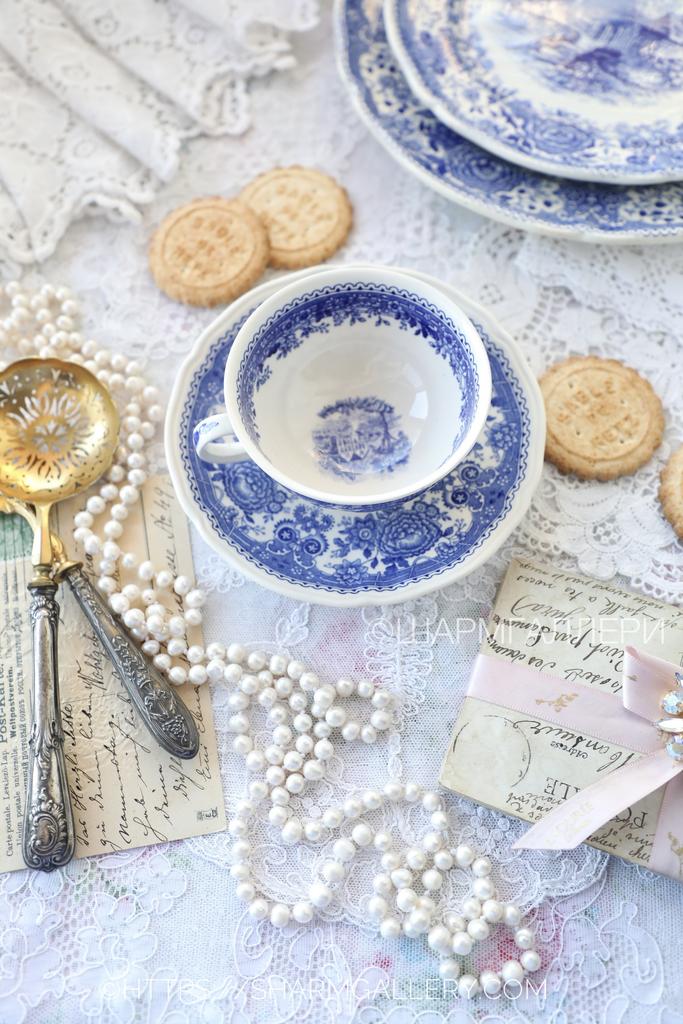 Старинная чайная пара Burgenland Blau, фарфор Villeroy&Boch, Германия.