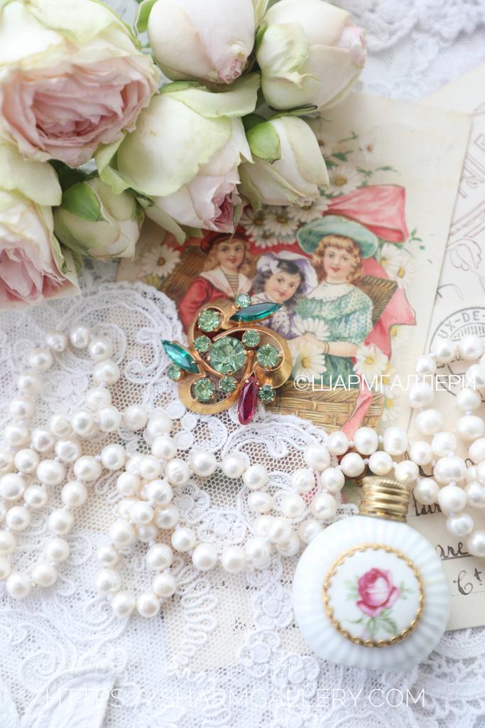 Брошь №40 винтажная брошка цветные стразы Чехословакия.