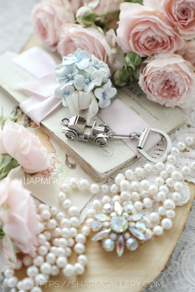 Брелок металлический ретро Автомобиль, СССР.