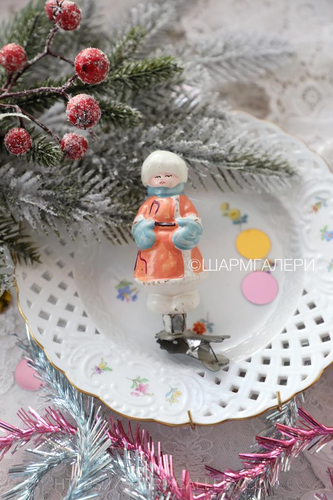 Мужичок с ноготок №5 елочная игрушка, стекло на прищепке СССР.