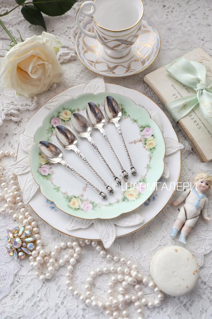 Антикварные кофейные ложечки «Маскароны» серебро 750пр, набор 5шт., Европа.