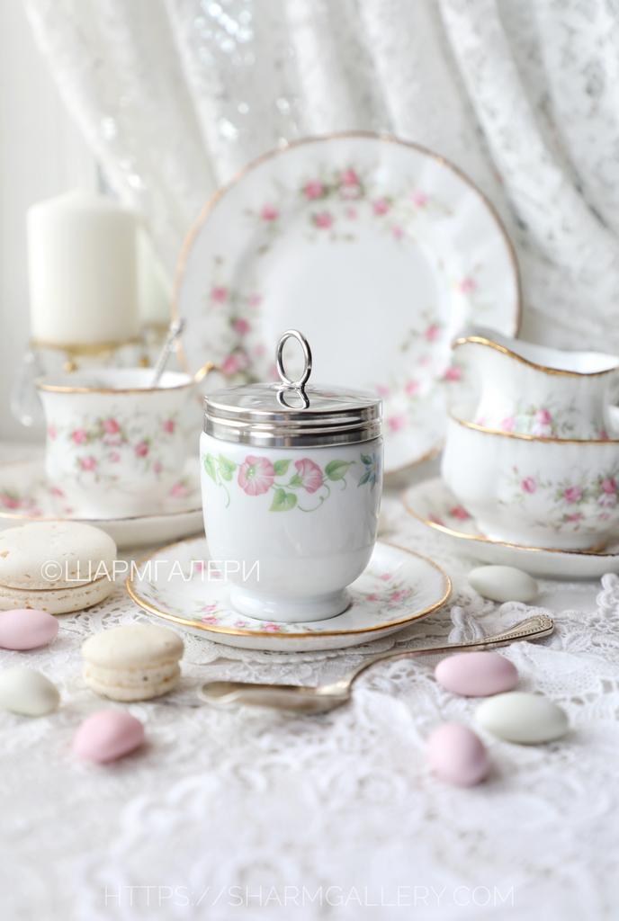 Кодлер на 2 яйца Вьюнок "Еnglish garden" (Aнглийcкий cад) фарфор Royal Worcester Egg Coddler, Англия.