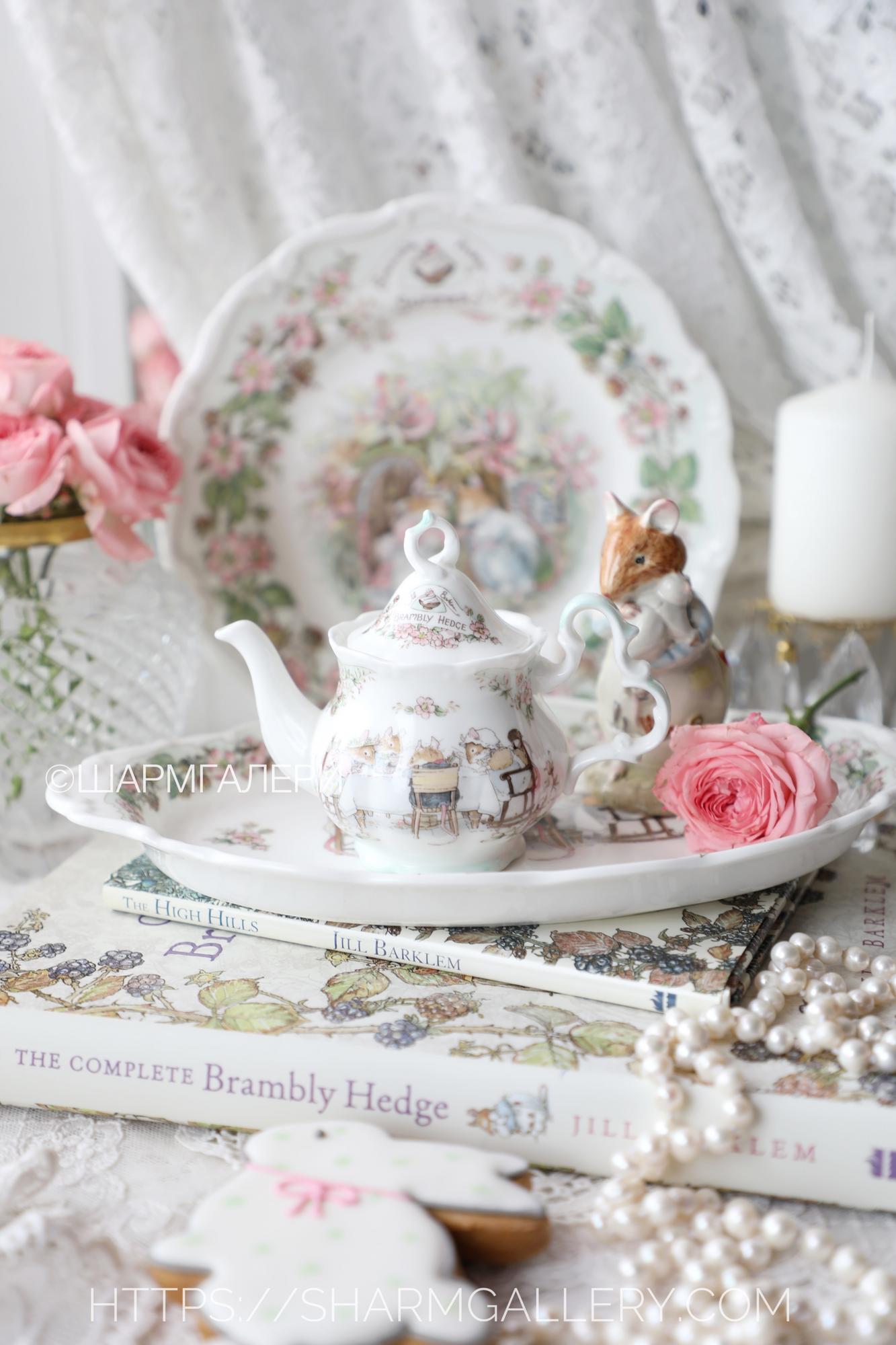 Мини заварочный чайник 10см «Tea Service Miniature Teapot» Brambly Hedge Ежевичная поляна фарфор Royal Doulton Англия 1985г