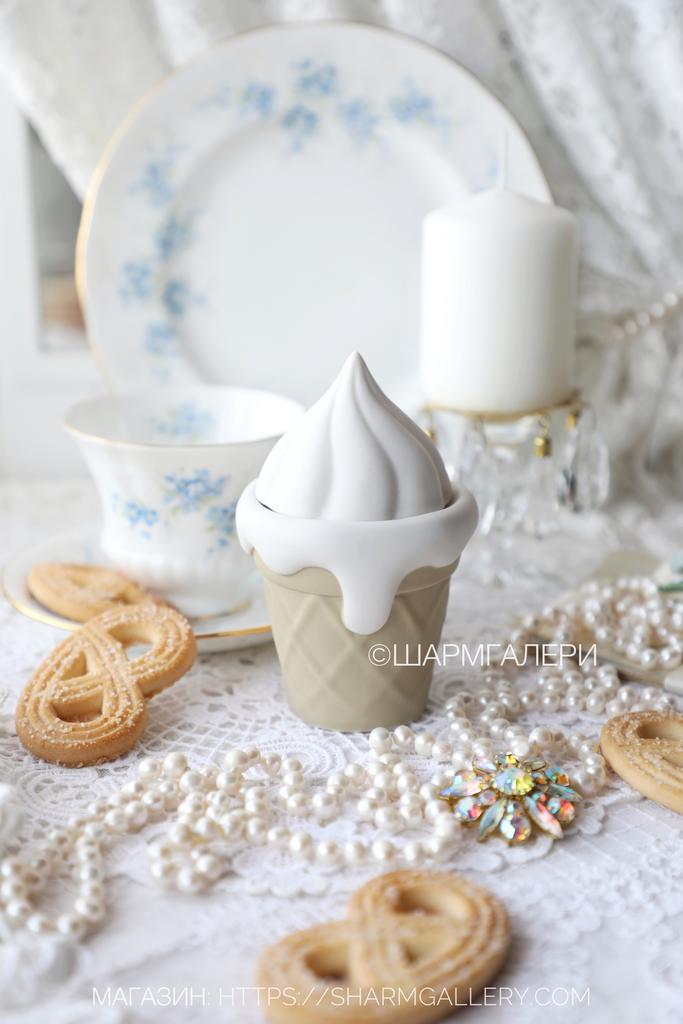 Шкатулка/Баночка «Мороженное в вафельном стаканчике» для сахара, специй и пр., бисквитный фарфор.