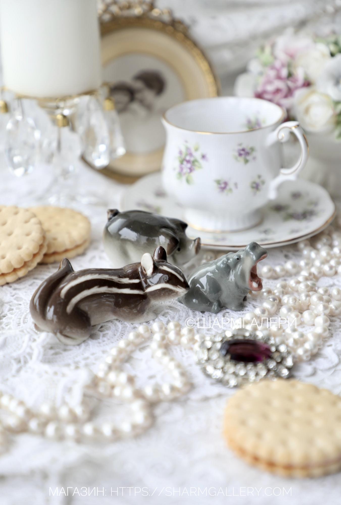 Набор мини статуэток: барсук, свинка и бегемотик, фарфор ЛФЗ СССР