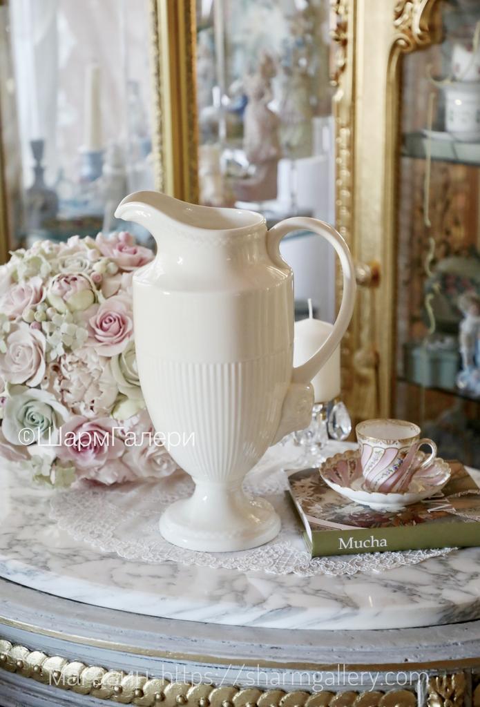 Большой кувшин для воды или ваза, коллекция «Edme Cream» фаянс Wedgwood Англия