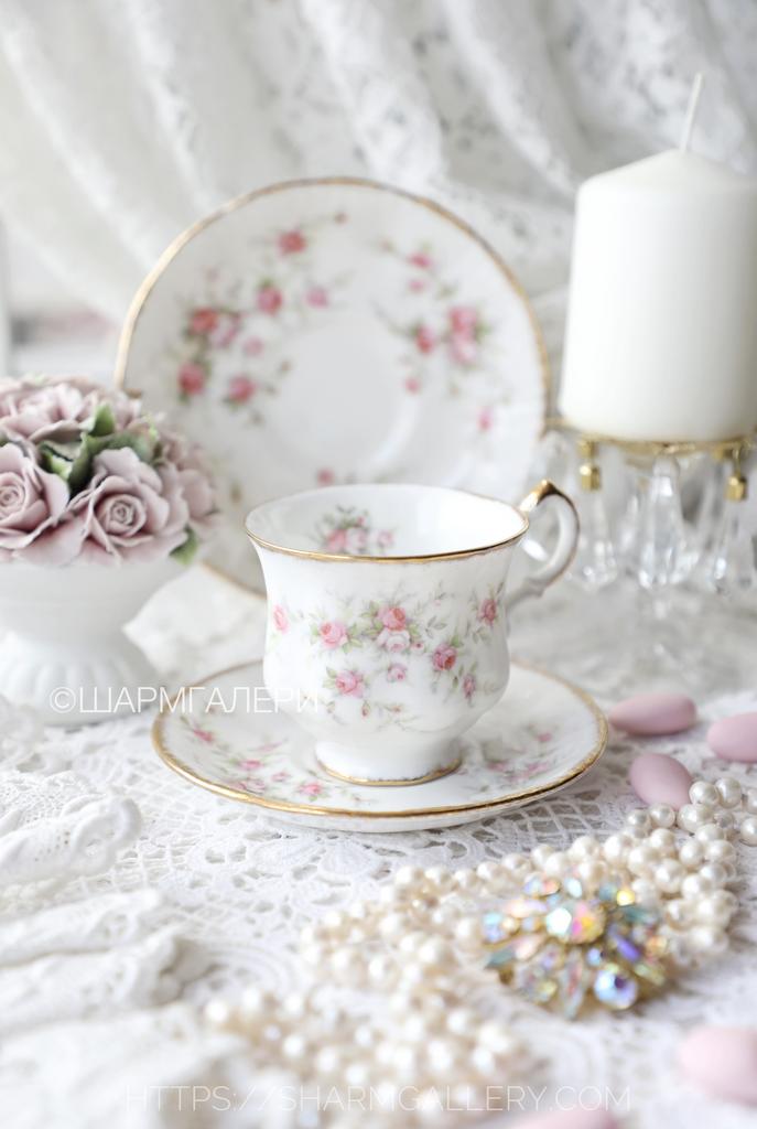 Кофейная пара «Victoriana Rose» Викторианская роза» костяной фарфор Paragon/Парагон Англия.