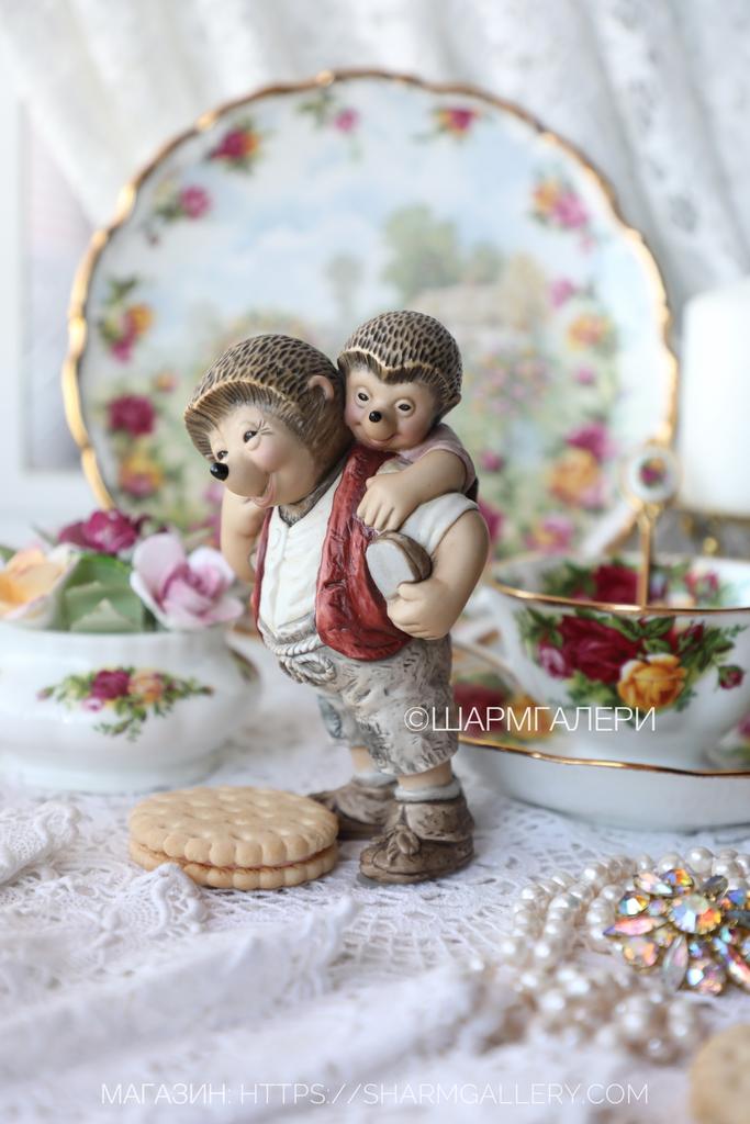 Редкость! Mecki/Мекки немецкие ежики «Папа с сыном» статуэтка бисквитный фарфор Goebel Германия.