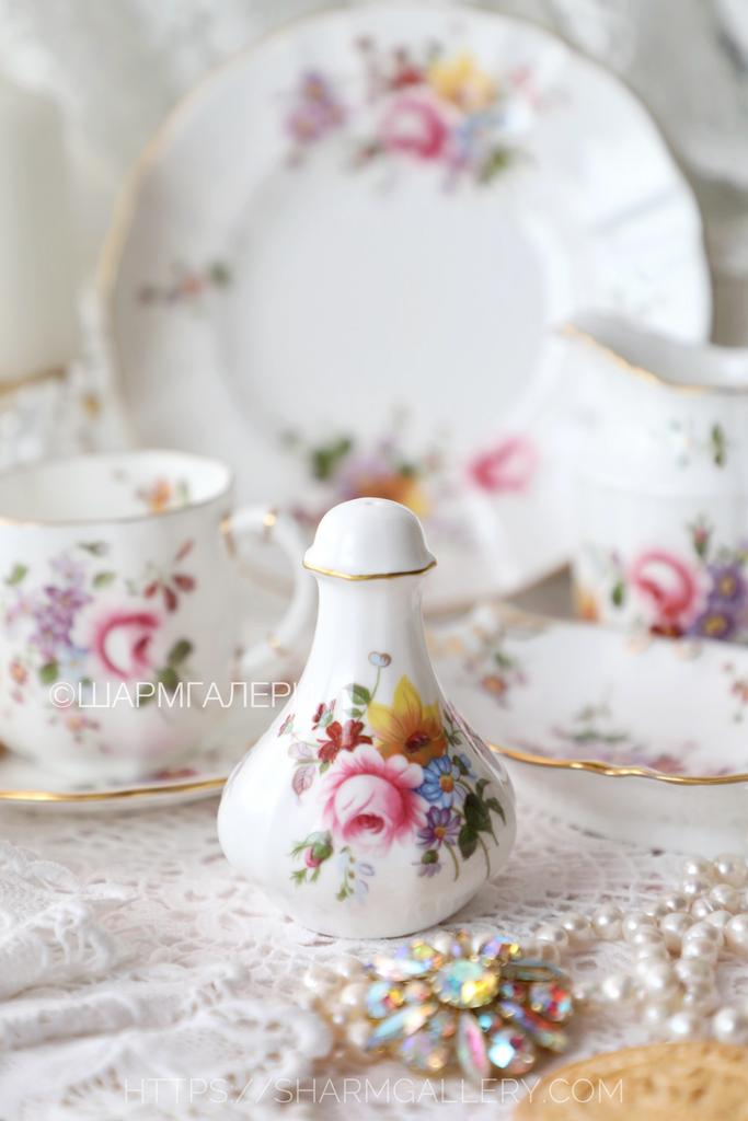 Солонка «Букеты Дерби» Derby Pоsies костяной фарфор Royal Crown Derby Дерби Англия.