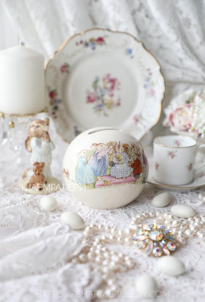 Копилка«шар» кролики «Bunnykins» Зайчики, фарфор Royal Doulton Англия. 1988г