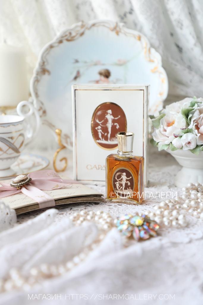 Духи полный флакон в родной коробочке Сардоникс №2 камея Ариадна ф-ка Новая Заря СССР.