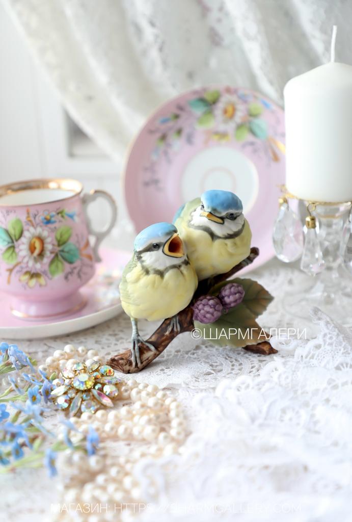 Статуэтка «Синицы на ветке» бисквитный фарфор, роспись Alka Kaiser Кайзер Германия.