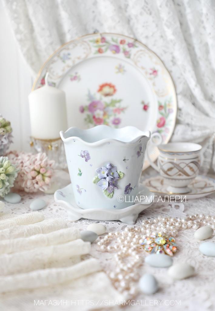 Фарфоровый голубой горшок для цветов «Гортензия» с поддоном на ножках, роспись, Англия. №5