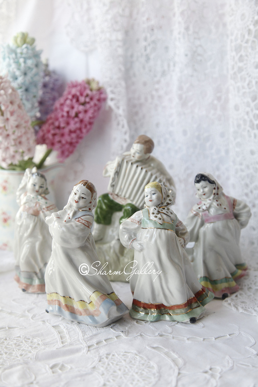 Набор статуэток "Русский пляс". Фарфор ЗХК, Полонне.