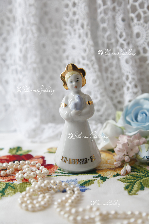 Статуэтка "Фестивальная Катюша", Полтава, 1985 г.