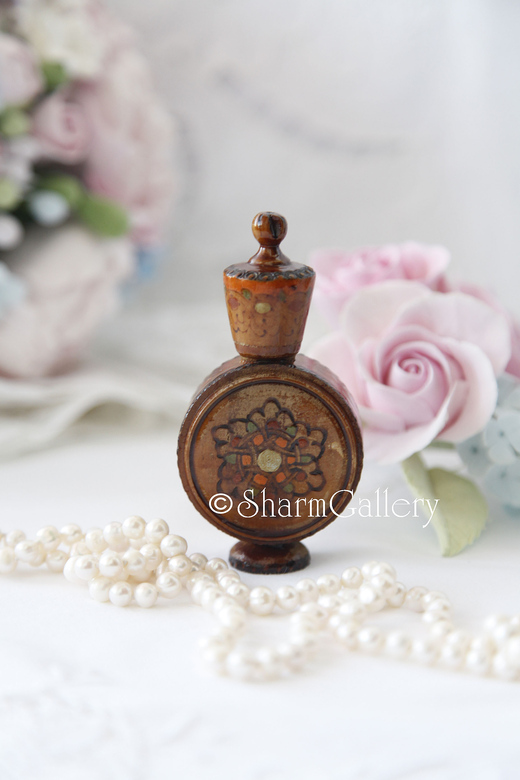 Винтажный флакон для духов. Болгария.