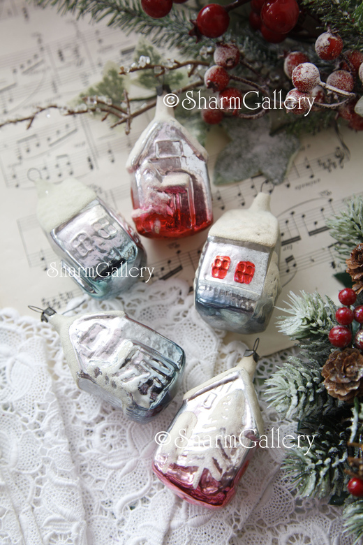 "Зимний домик". (в ассортименте) Елочная игрушка ГДР.