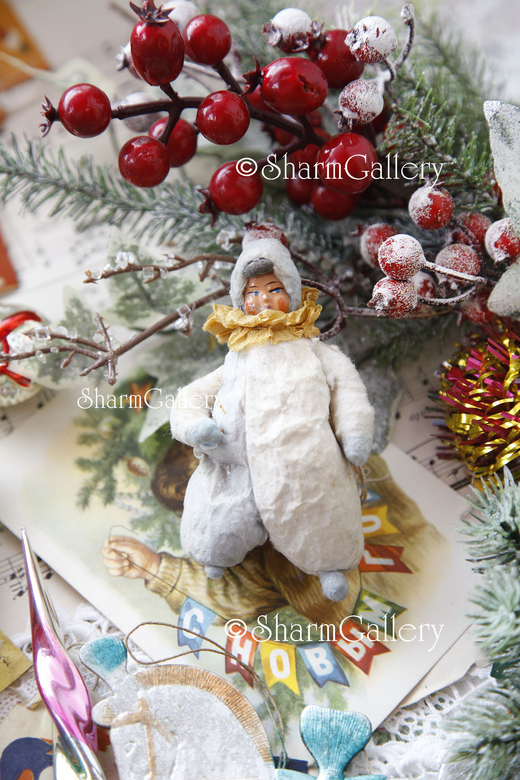 Антикварная елочная игрушка из ваты "Ребенок в костюме клоуна". СССР